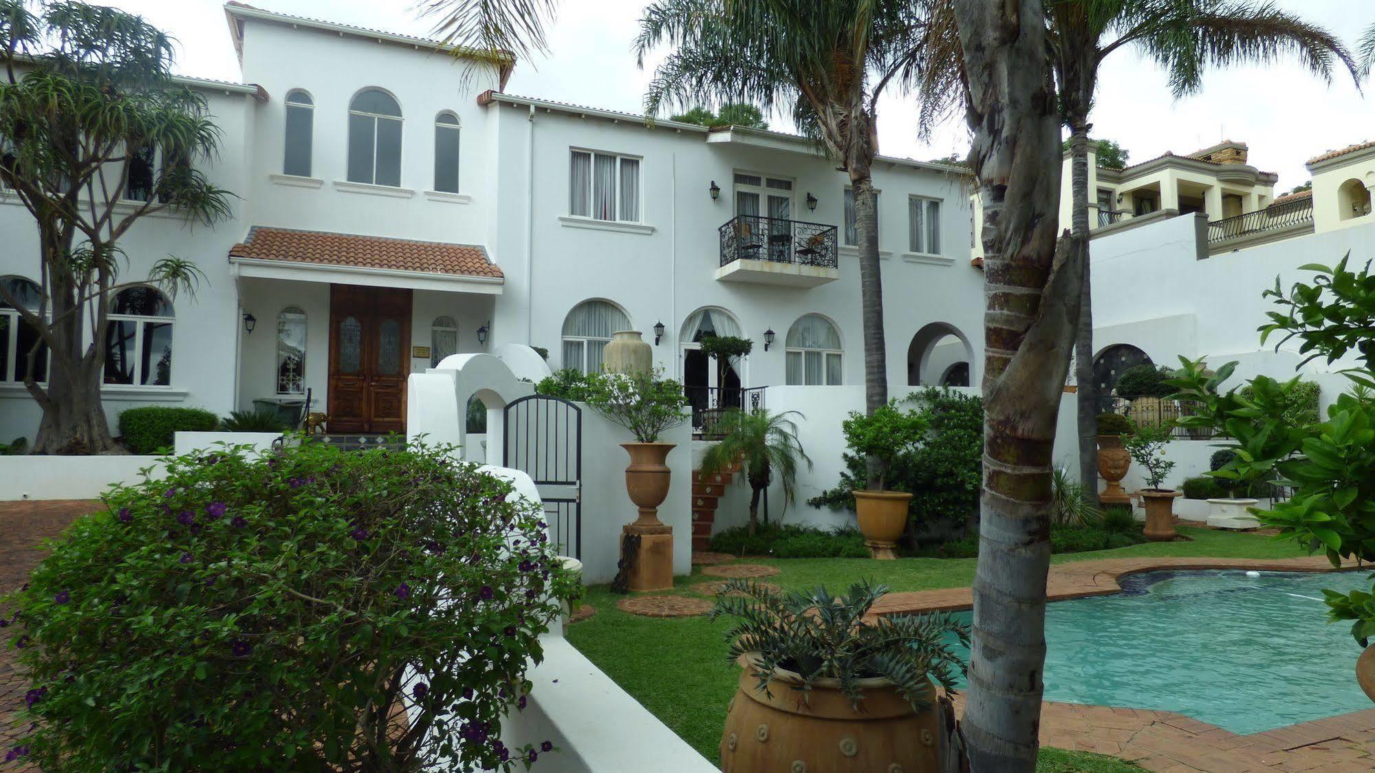 Capital House Boutique Hotel Pretoria Exterior photo